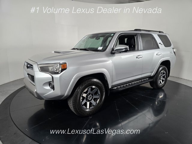 Used 2023 Toyota 4Runner TRD Off-Road Premium w/ Off Road Premium Plus Package AWD/4WD image 2