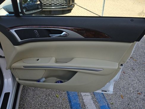 Used 2015 Lincoln MKZ Hybrid w/ Equipment Group 201A Select FWD image 14