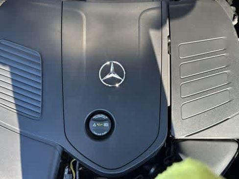 Certified 2026 Mercedes-Benz GLC 300 4MATIC image 4