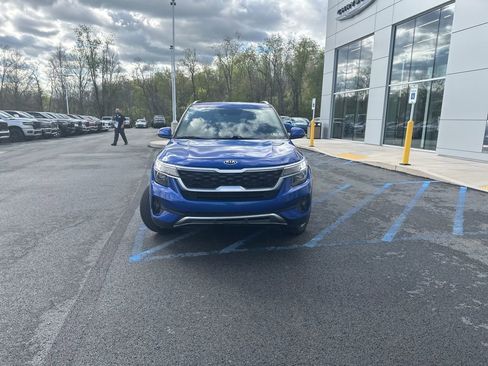 Used 2021 Kia Seltos S image 6