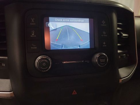 Used 2019 RAM 1500 Big Horn image 19