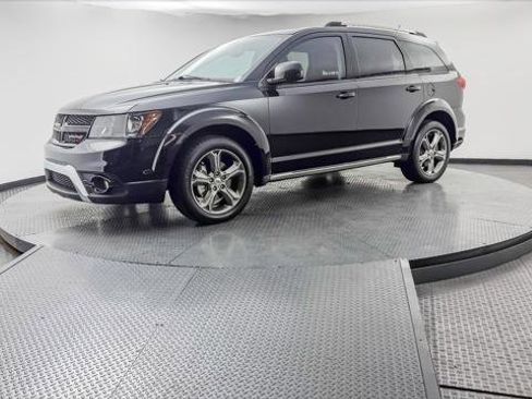Used 2018 Dodge Journey Crossroad image 2
