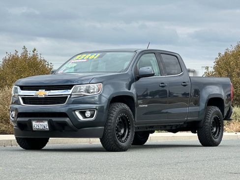 Used 2020 Chevrolet Colorado LT w/ LT Convenience Package image 8