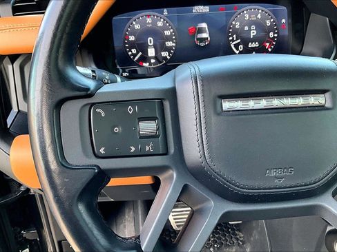 Used 2021 Land Rover Defender 90 X image 21