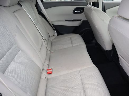 Certified 2025 Nissan Rogue SV AWD/4WD image 26