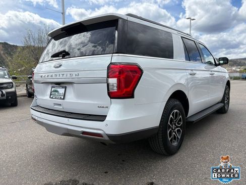 Used 2024 Ford Expedition Max XLT image 9