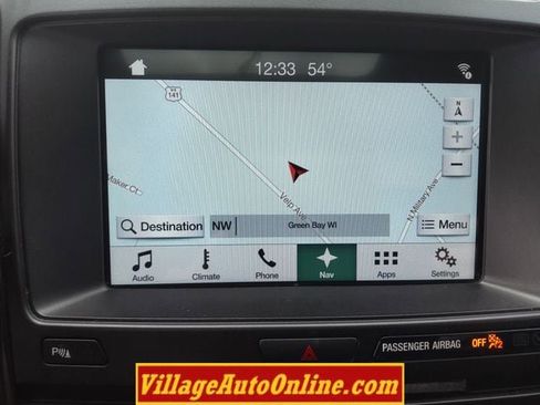 Used 2017 Ford Explorer XLT w/ XLT Technology Feature Bundle AWD/4WD image 24