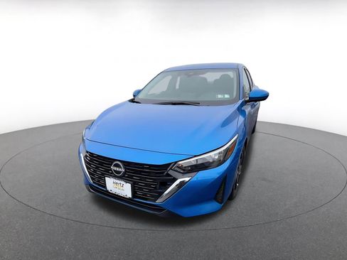 Used 2025 Nissan Sentra SV image 7