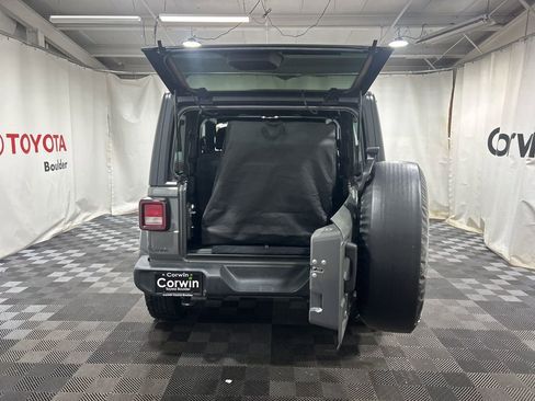 Used 2020 Jeep Wrangler Sport image 11