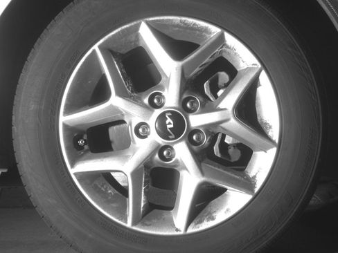Used 2025 Kia Soul LX w/ LX Technology Package FWD image 13