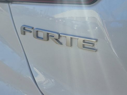 Certified 2023 Kia Forte LXS w/ LXS Technology Package image 29