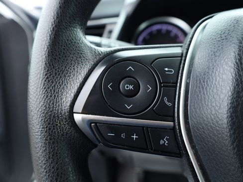 Used 2023 Toyota Camry LE image 20