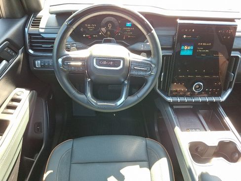 Used 2025 GMC Acadia AT4 w/ Super Cruise Package AWD/4WD image 11