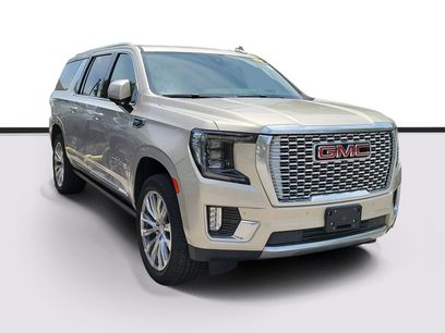 Used 2021 GMC Yukon XL Denali w/ Denali Ultimate Package