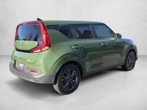 Used 2020 Kia Soul EX image 5