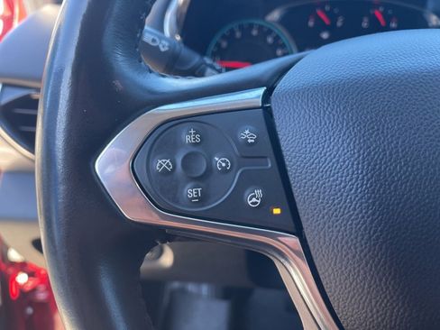 Used 2020 Chevrolet Traverse RS image 23