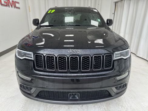 Used 2019 Jeep Grand Cherokee Limited X image 2