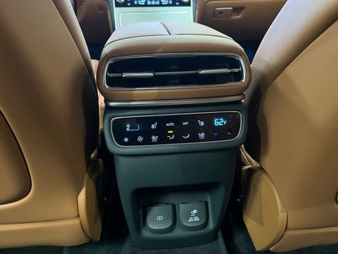 New 2026 Genesis GV80 3.5T Prestige AWD/4WD image 13