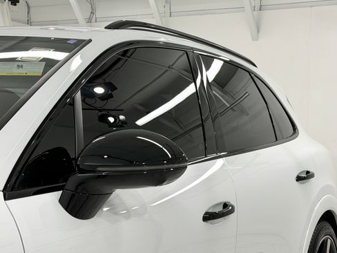 Certified 2025 Porsche Cayenne GTS image 19