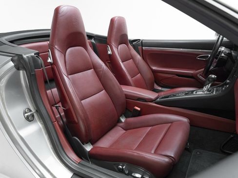 Used 2019 Porsche 911 Carrera image 38