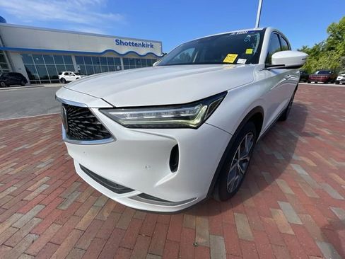 Used 2024 Acura MDX FWD w/ Technology Package image 8