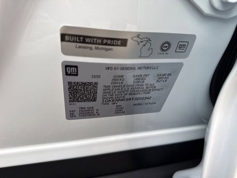 New 2026 GMC Acadia Elevation image 5