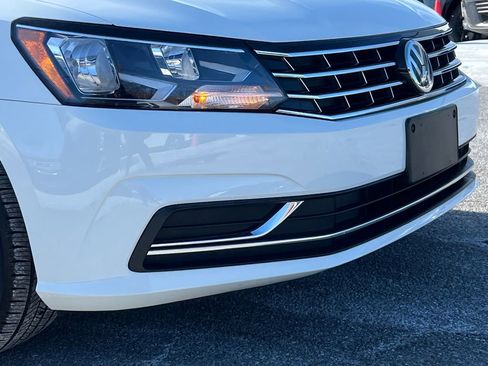 Used 2019 Volkswagen Passat 2.0T Wolfsburg image 7