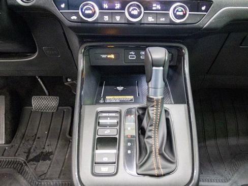 Used 2025 Honda CR-V Sport-L image 17