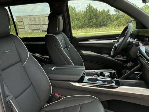 New 2026 Cadillac Escalade Sport w/ Touring Package AWD/4WD image 24