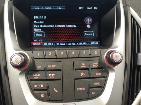 Used 2017 GMC Terrain SLE FWD image 25