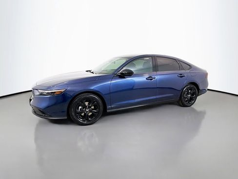 New 2025 Honda Accord SE image 4