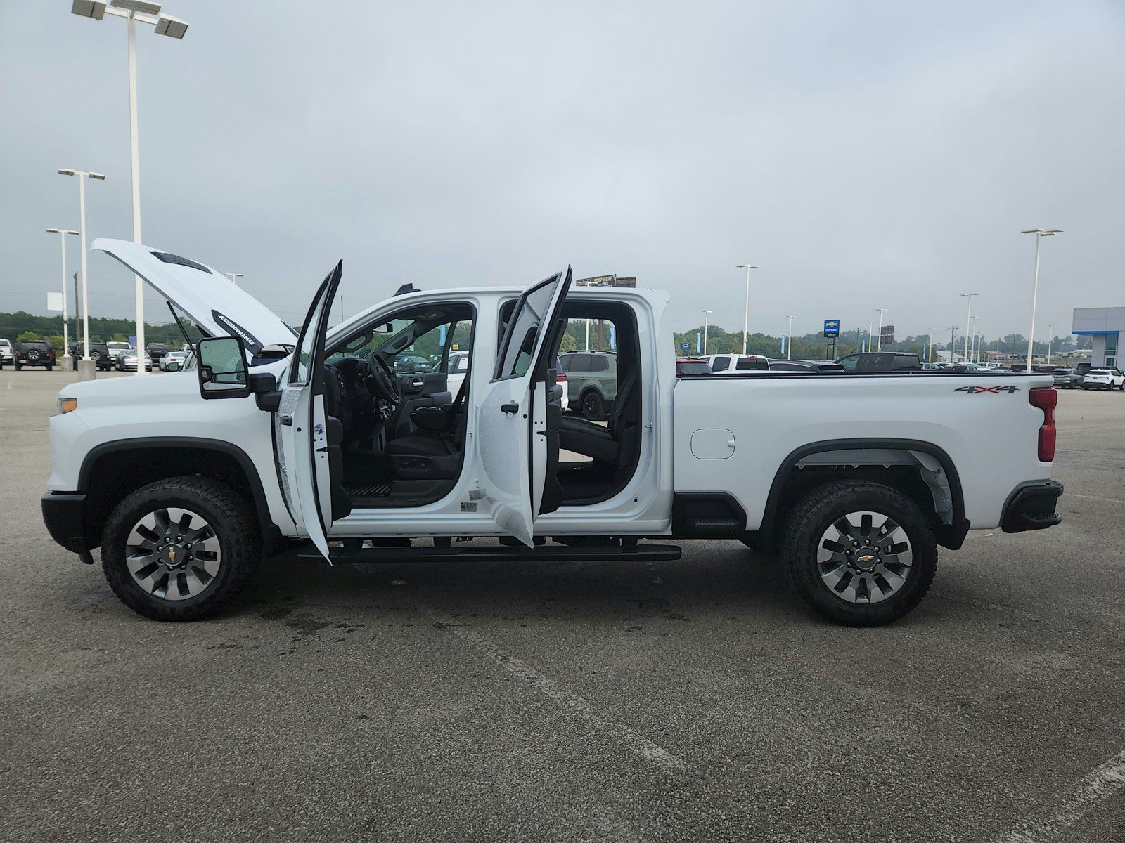New 2026 Chevrolet Silverado 2500 Custom w/ Custom Value Package AWD/4WD image 32