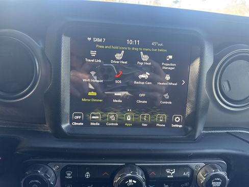 Used 2022 Jeep Wrangler Unlimited Sport image 25