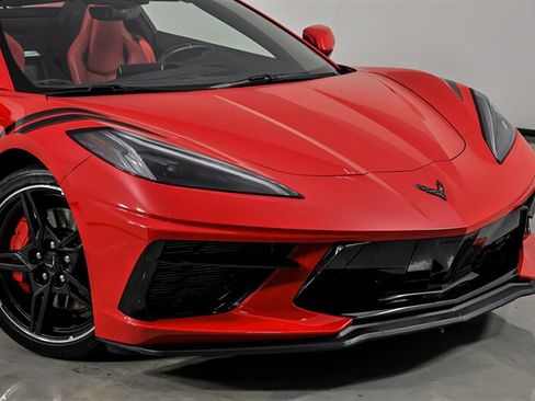 Used 2023 Chevrolet Corvette Stingray Convertible w/ Z51 Performance Package RWD image 2