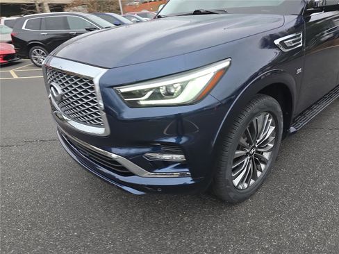 Used 2019 INFINITI QX80 Luxe w/ Proactive Package image 11