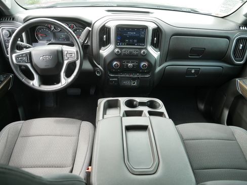 Used 2019 Chevrolet Silverado 1500 RST w/ All-Star Edition AWD/4WD image 10