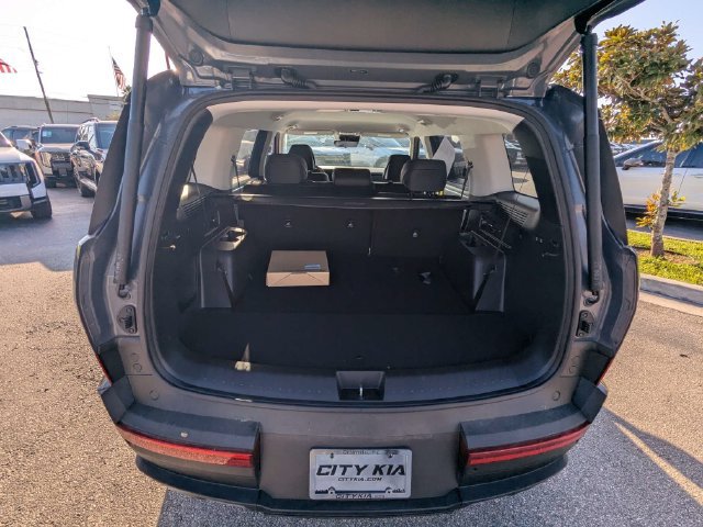 Used 2026 Hyundai Santa Fe SEL AWD/4WD image 13