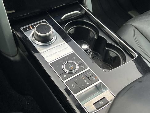 Used 2015 Land Rover Range Rover Supercharged AWD/4WD image 32
