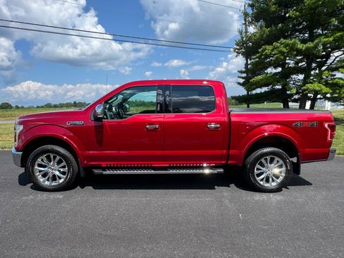 Used 2016 Ford F150 Lariat w/ Equipment Group 502A Luxury AWD/4WD image 3