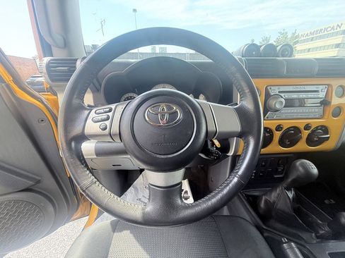 Used 2007 Toyota FJ Cruiser 4WD image 15