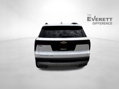 New 2026 Chevrolet Traverse LT w/ Driver Confidence Package AWD/4WD image 6