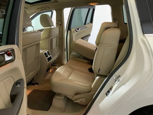 Used 2013 Mercedes-Benz GL 450 4MATIC image 34