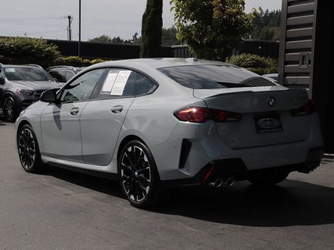 Used 2025 BMW M235i xDrive w/ Technology Package AWD/4WD image 4