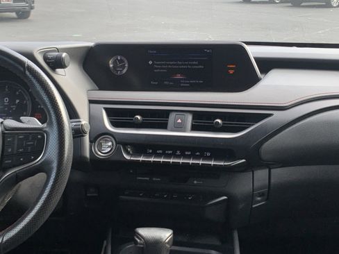 Certified 2019 Lexus UX 200 F Sport image 31