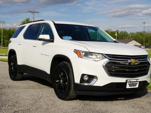 Used 2021 Chevrolet Traverse LT AWD/4WD image 4