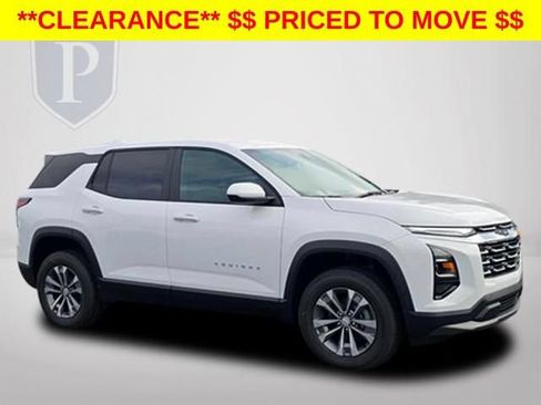 New 2026 Chevrolet Equinox LT FWD image 2