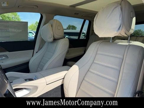New 2026 Mercedes-Benz GLS 450 4MATIC image 13