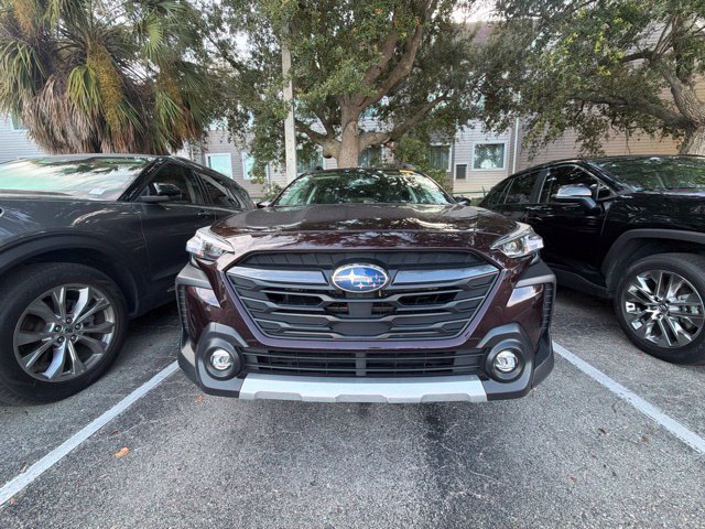 Used 2025 Subaru Outback Limited AWD/4WD image 6