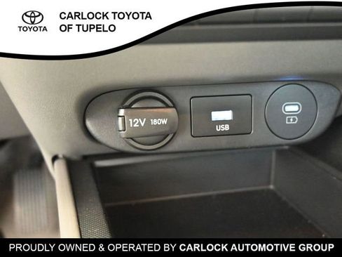 Used 2024 Hyundai Elantra SE image 14