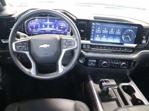 Certified 2024 Chevrolet Silverado 1500 LTZ w/ Z71 Off-Road Package image 13